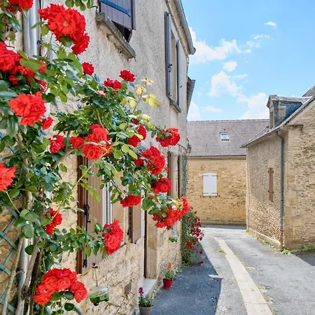 בית נופש La Grange De Leo Salignac Eyvigues