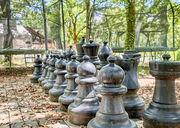 La Grange De Leo Nyaraló