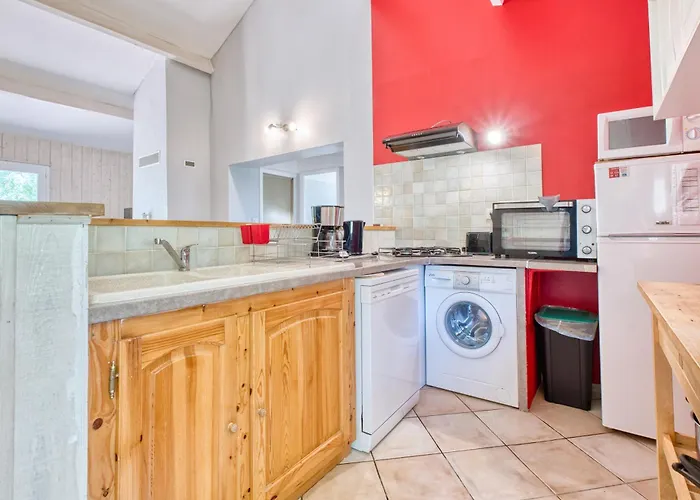 La Grange De Leo Nyaraló *